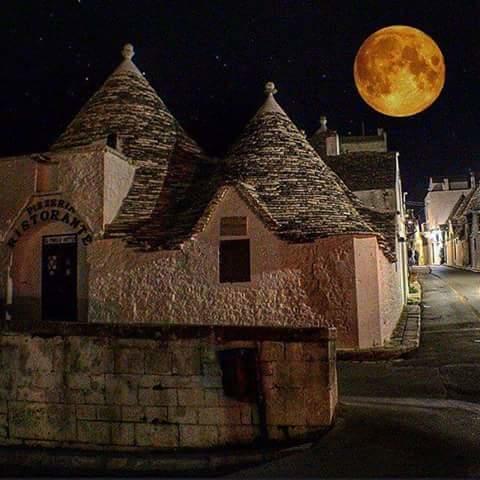 Trullo Relax Villa อัลเบโรเบลโล ภายนอก รูปภาพ